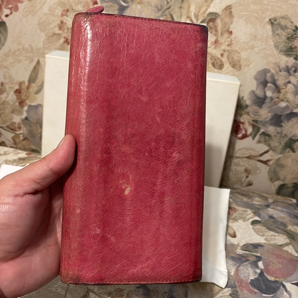 Authentic Balenciaga Wallet - Picture 4 of 17